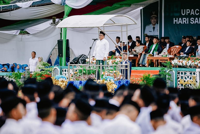 Inspektur Upacara Hari Santri Nasional 2022 Kota Medan, Aulia Rachman : Peran Santri Harus Terus Ditingkatkan