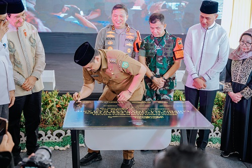 Bobby Nasution Hadiri Peresmian Pondok Pesantren Tahfidz Sulaimaniyah Haji Anif Jalan Petunia V, Kelurahan Namo Gajah Kecamatan Medan Tuntungan