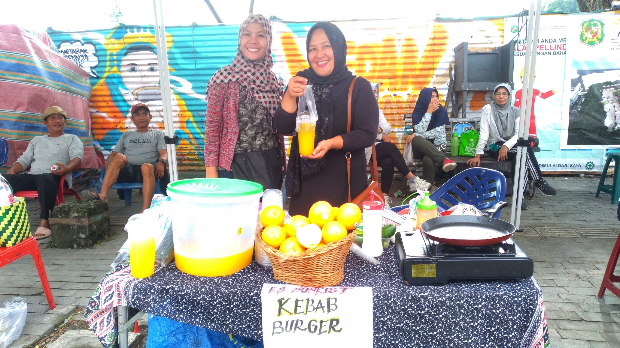 Car Free Day (CFD) Atau Hari Bebas Kendaraan Yang Setiap mlMinggu Pagi Digelar Pemko Medan Melalui Dinas Pemuda dan Olahraga Semakin Diminati Masyarakat dan Dimanfaatkan Pelaku UMKM Meraup Omzet, Minggu (24/9/2023)