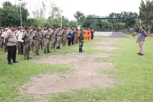 Pemko Medan Terus Tertibkan Bangunan Yang Menyalahi Aturan, Dua Pos OKP Di Kec. Medan Labuhan Dirubuhkan