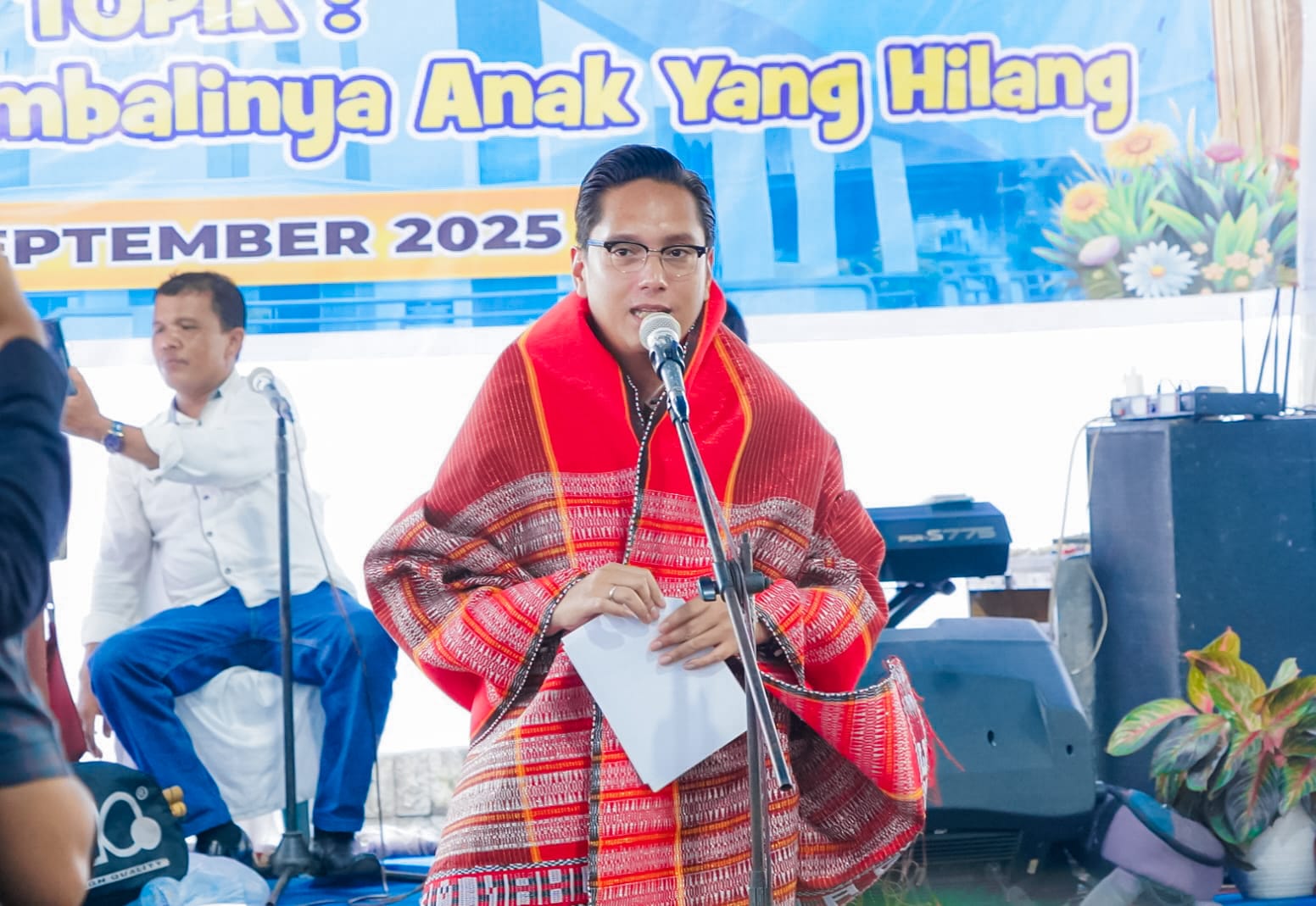 Hadiri Pesta Puncak Tahun Transformasi HKBP Pasar Melintang, Rico Waas Tekankan Semangat Perubahan Kearah Yang Lebih Baik