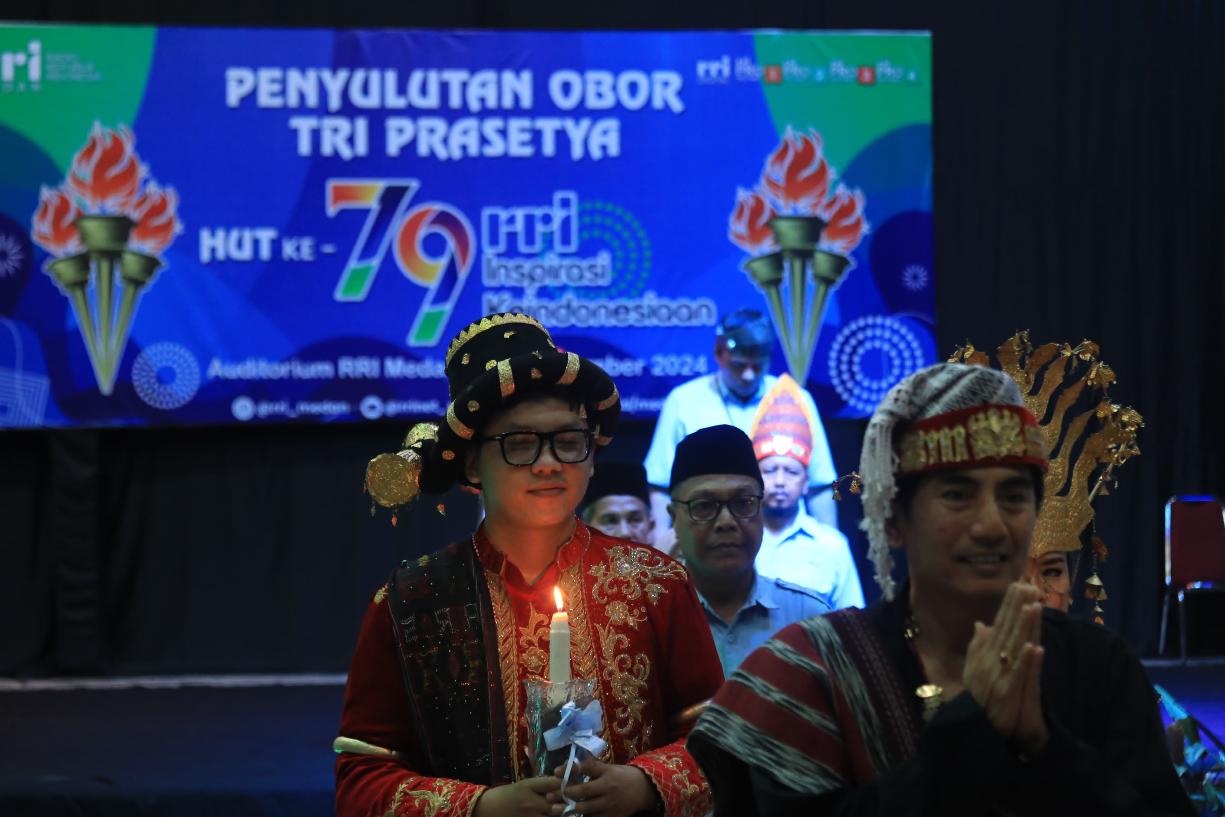 Peringatan HUT ke-79 LPP RRI, Wali Kota Medan Ikuti Prosesi Penyulutan Obor Tri Prasetya