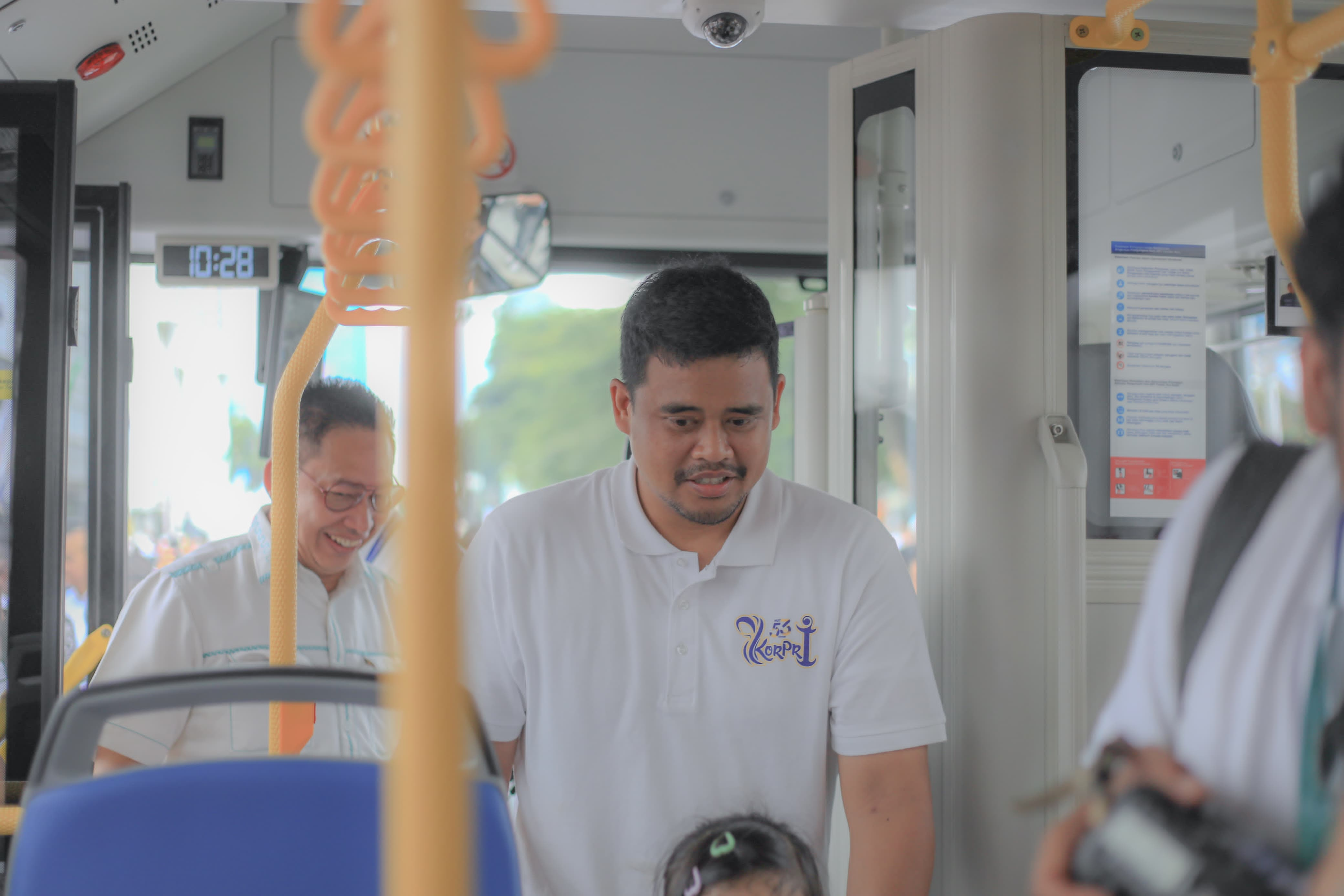 Bobby Nasution Luncurkan 60 Unit Bus Listrik BRT, Kota Medan Semakin Maju dengan Transportasi Massalnya