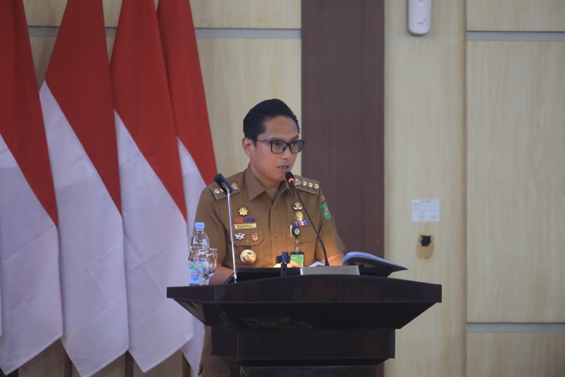 P APBD Kota Medan 2025 Disahkan dengan Pendapatan Daerah Rp. 6,96 T, Rico Waas dan DPRD Tandatangani Kesepakatan Bersama