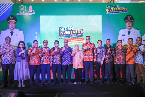 Pemko Medan Melalui Dinas Penanaman Modal Pelayanan Terpadu Satu Pintu (DPMPTSP) Kota Medan Gelar Kegiatan Medan Investment-Business Forum dan Expo (MIBFE) 2022 dan Temu Pelaku Usaha di Focal Point Mall, Jjalan Ringroad, Kamis (24/11).