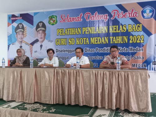 Sebanyak 750 Orang Guru Sekolah Dasar (SD) Ikuti Pelatihan Penilaian Kelas Yang Digelar Dinas Pendidikan Kota Medan di Saka Hotel