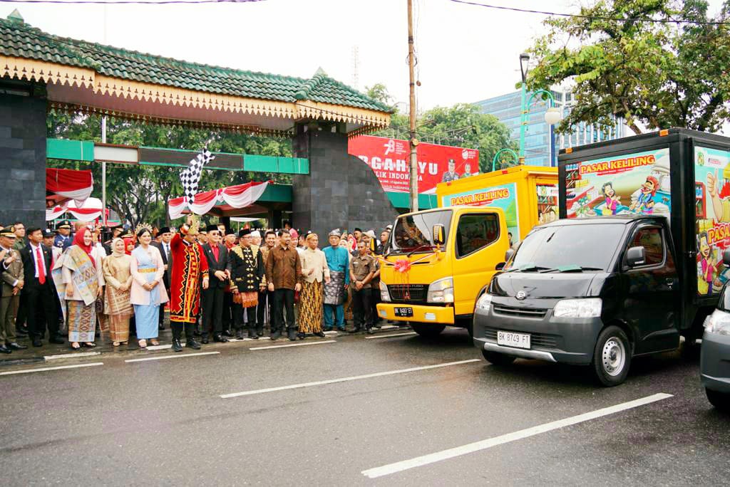 Diluncurkan Bobby Nasution, Mobil Pasar Murah Keliling Diminati Warga dan Mampu Jaga Stabilitas Harga