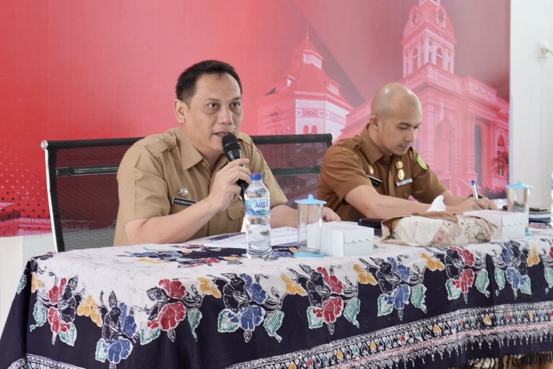 Kepala Dinas Komunikasi dan Informatika (Kominfo) Medan, Arrahmaan Pane Pada Kegiatan Forum Organisasi Perangkat Daerah, di Aula Dinas Kominfo Medan, Selasa (28/2)