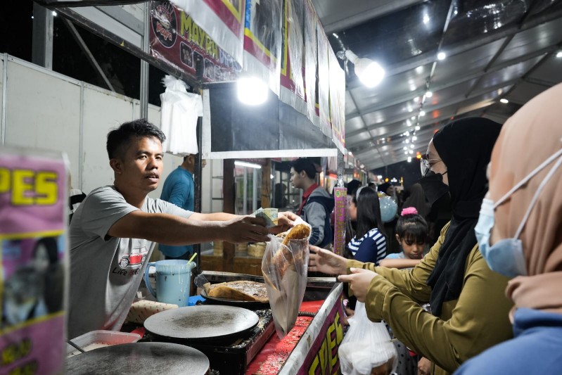 Omzet Pelaku UMKM di Ajang Ramadhan Fair Pada Kawasan Jalan Masjid Raya Al-Mashun dan Lapangan Rengas Pulau Marelan Dalam Aembilan Hari, Terhitung Sejak 26 Maret Aampai 3 April 2023 Mencapai Rp1.608.722.500