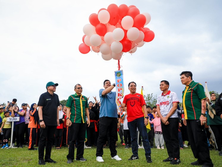 Pekan Olahraga Pelajar Kota (POPKOT) Medan Tahun 2023 Resmi Dibuka Oleh Wali Kota Medan Bobby Nasution di Lapangan Patriot di Jalan Air Bersih, Kecamatan Medan Kota, Jumat (26/5)