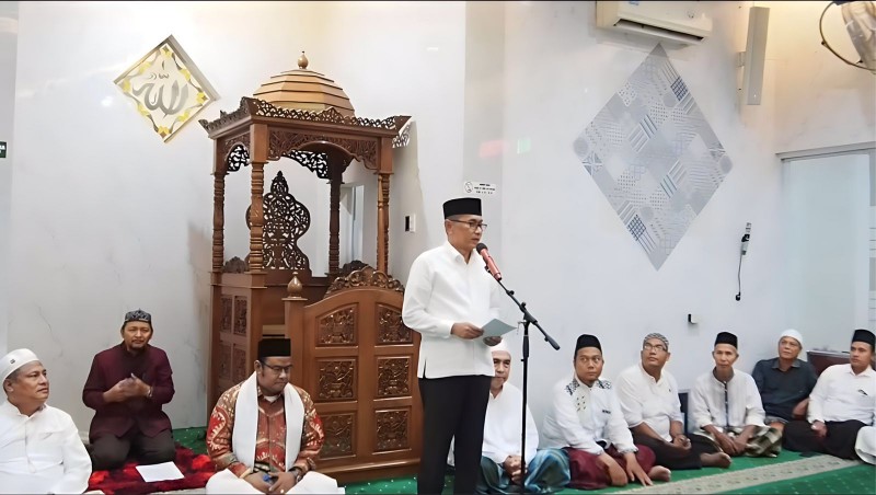 Kabag Kesra Setdako Medan, Abu Kosim Dalam Safari Subuh Pemko Medan di Mesjid Al-Ikhlas, Kelurahan Sei Agul, Medan Barat, Selasa (17/10/2023)