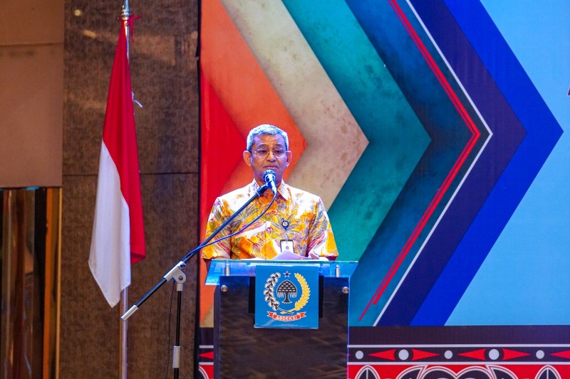 Sekda Kota Medan, Wiriya Alrahman s
Membuka Workshop Nasional Fasilitasi Pembahasan LKPJ Kepala Daerah, Penyusunan Pokok-Pokok Pikiran DPRD, Penyusunan Renstra dan Renja serta Penyusunan Laporan Keuangan Sekretariat DPRD di Hotel Grand Mercure, Jalan Sutomo Medan, Kamis (25/1/2024)