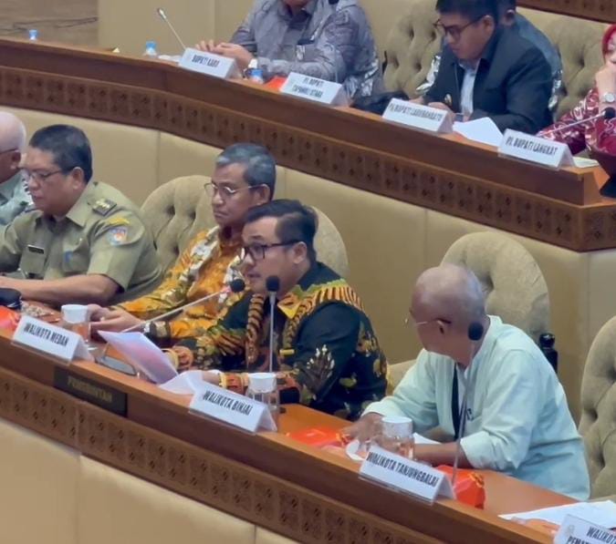 Bobby Nasution Beri Masukan dan Saran untuk RUU tentang Kota Medan di Rapat Panja Komisi II DPR