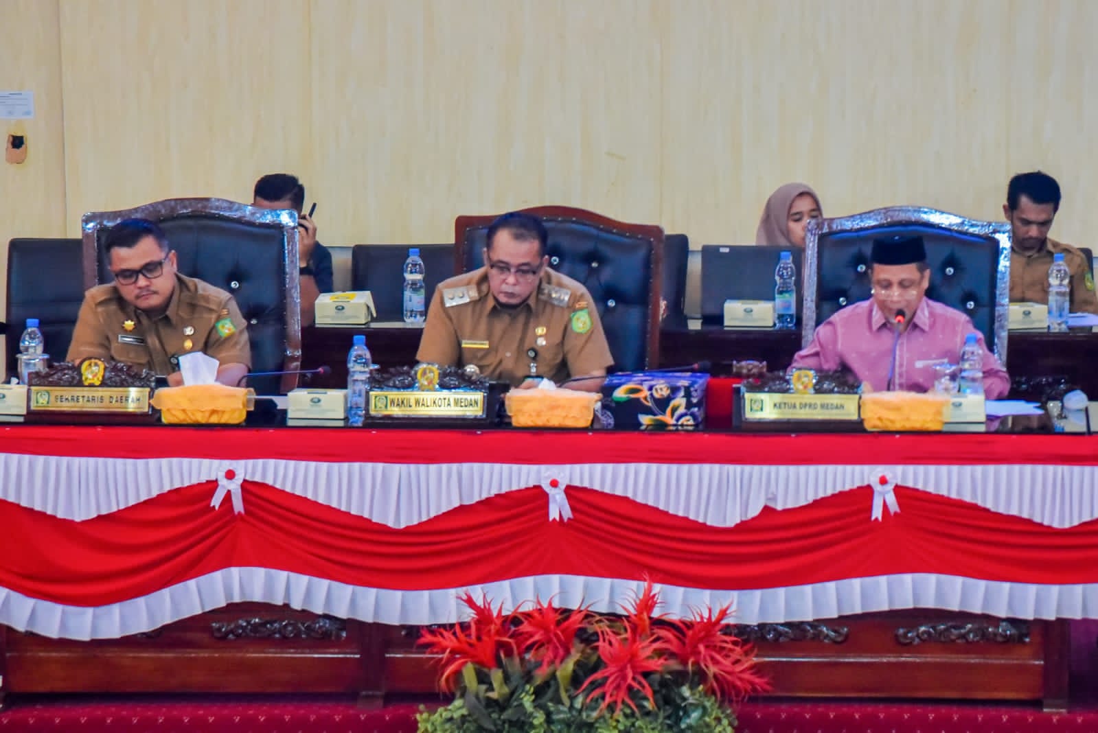 Pemko Medan Jelaskan Ranperda Tentang Perubahan Perda Ketenagakerjaan di Paripurna DPRD