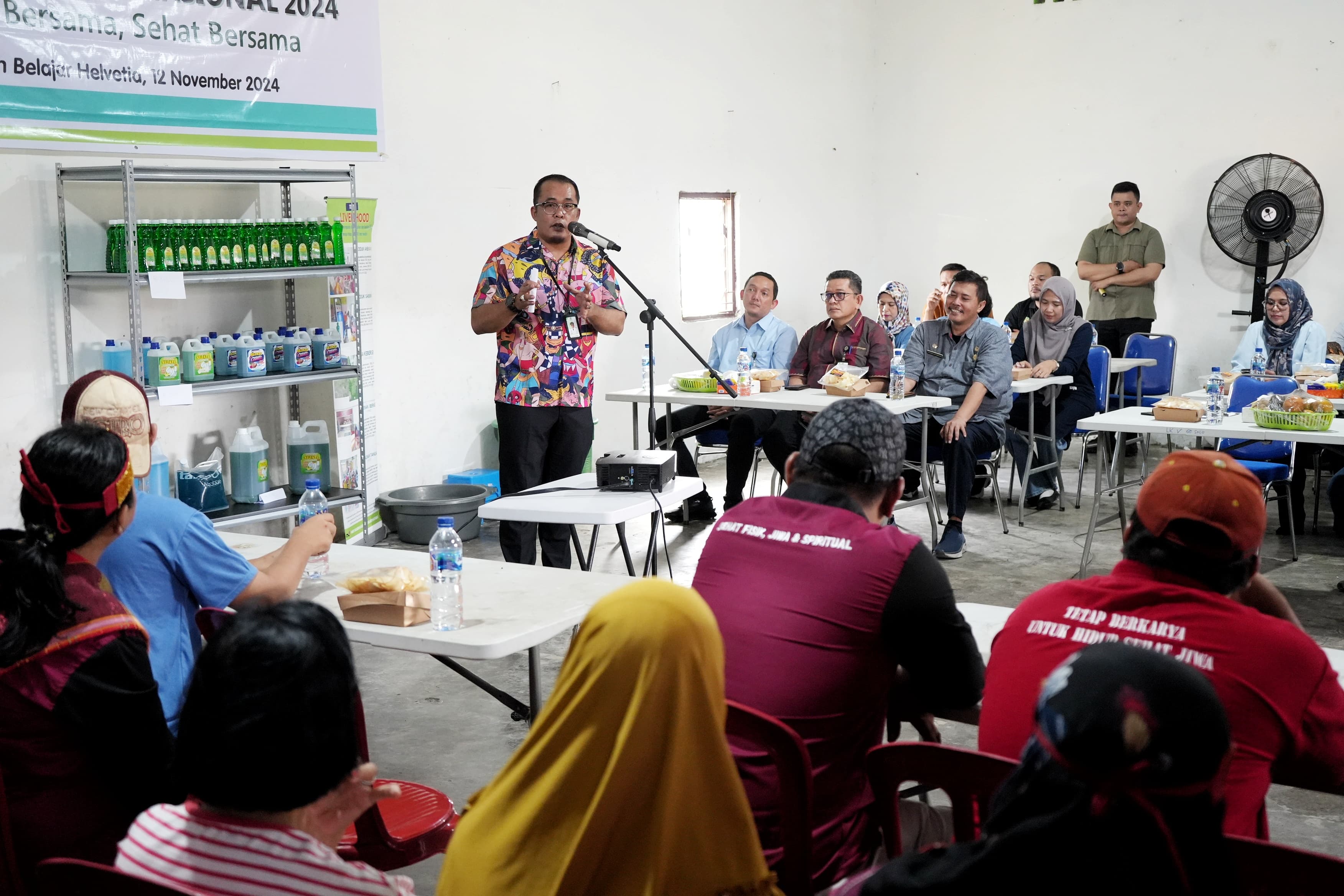 Plt Wali Kota Medan, H. Aulia Rachman Berkunjung ke Rumah Belajar Sehat Jiwa Helvetia di jalan Kamboja Raya, Kec. Medan Helvetia, Selasa (12/11/2024)