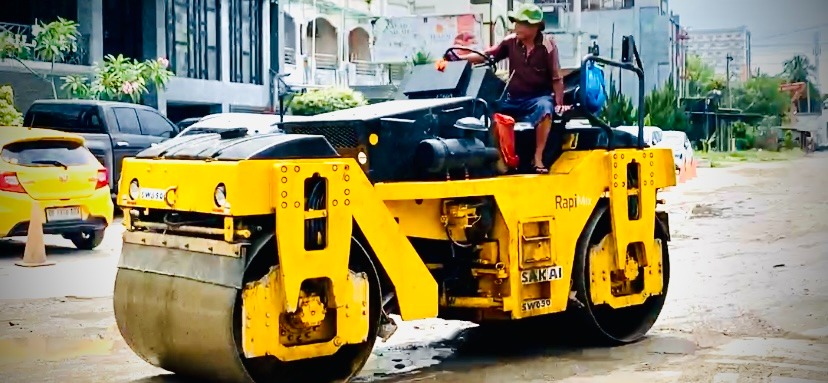 Jalan Danau Marsabut Mulai Diperbaiki, Warga Sambut Gembira: Terima Kasih Pemko Medan