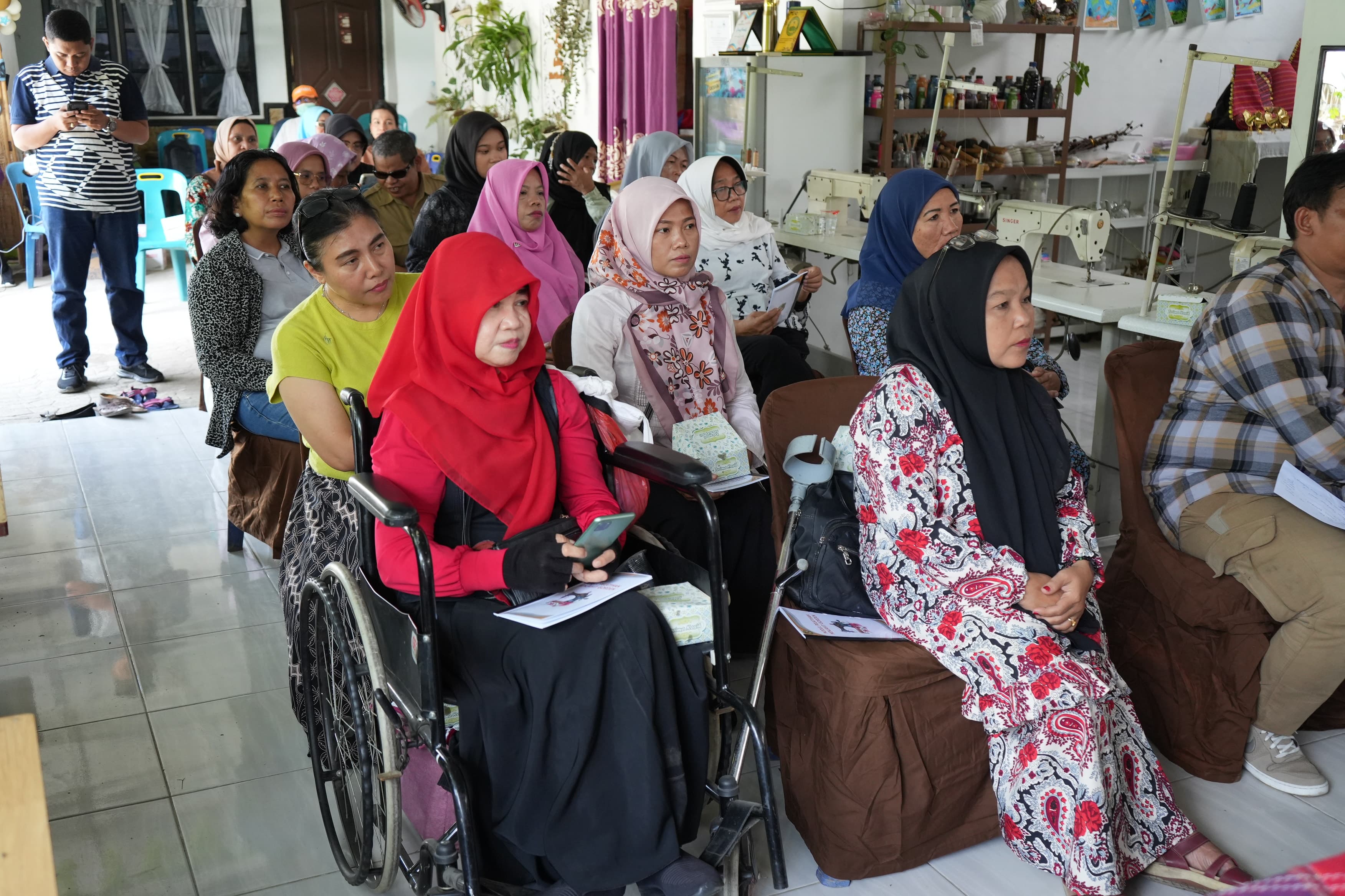 Bappeda Medan Beri Pelatihan Keterampilan Kepada Difabel dan Wanita Kepala Rumah Tangga