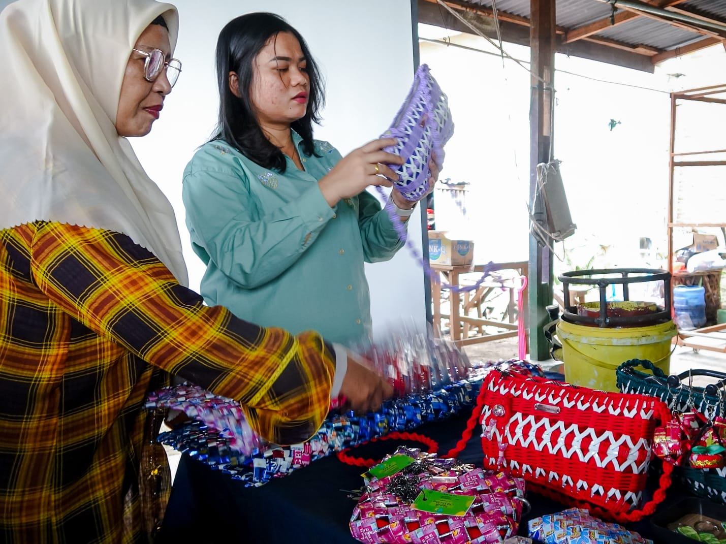 Wujudkan Program Rico Zaki, Kelurahan Tanah Enam Ratus Marelan Gandeng UNIMED Edukasi Pengelolaan Sampah Sebagai Sumber Energi