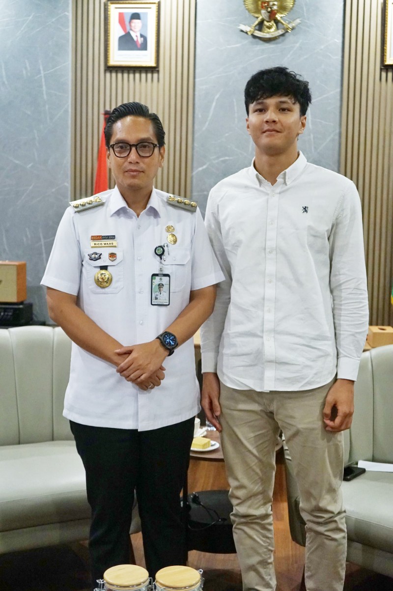 Wali Kota Medan, Rico Tri Putra Bayu Waas Menerima Audiensi Pengurus Taekwondo Kota Medan bersama Dengan Atlet Binaan Koni Medan Ziddane di Rumah Dinas Wali Kota Medan, Rabu (30/7/2025)
