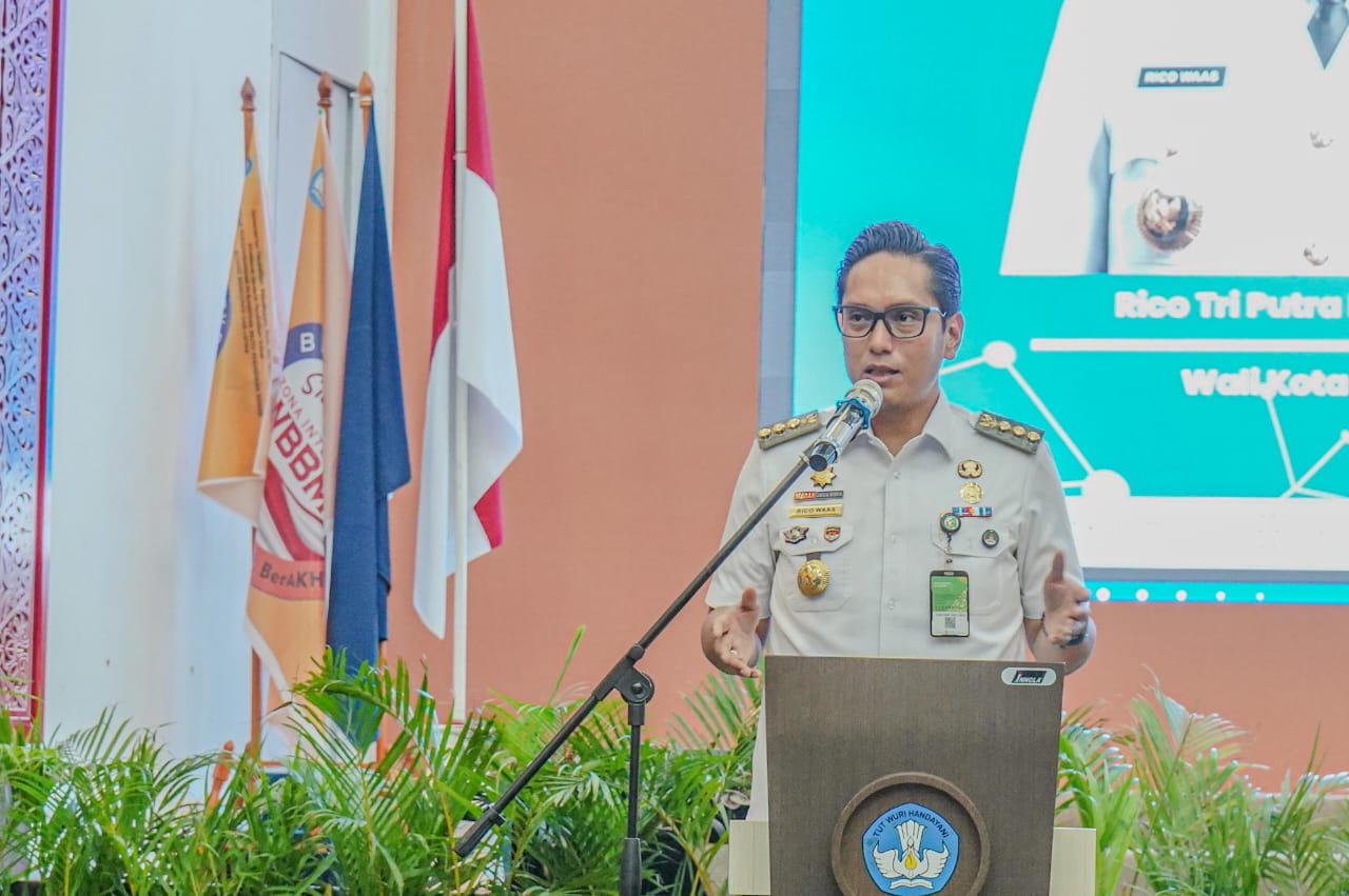 Rico Waas Tekankan Tiga Hal Penting dalam Kepemimpinan ASN