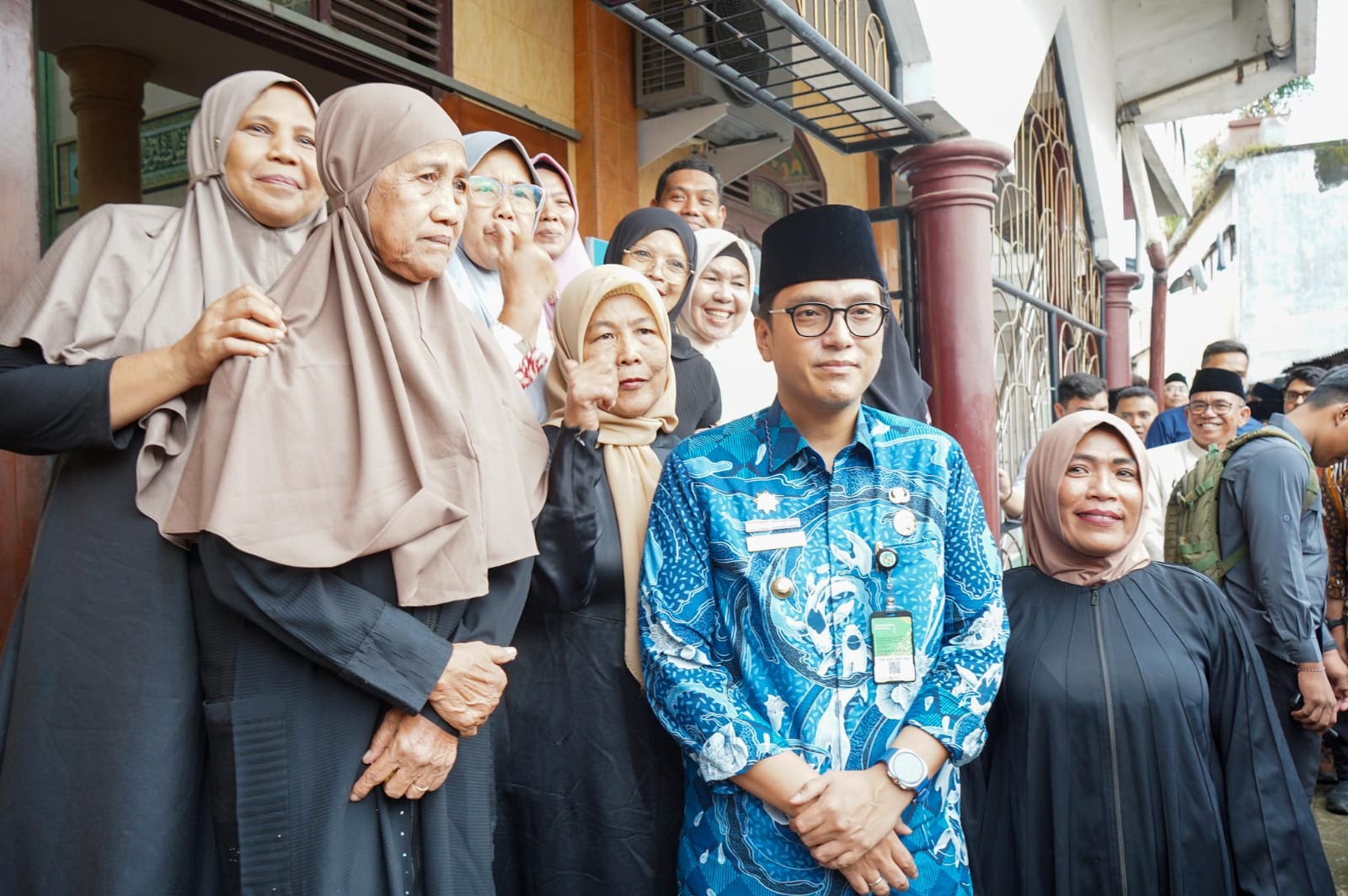 Safari Jumat, Rico Waas: Hidup Muslim Lebih Bermakna Jika Memakmurkan Masjid