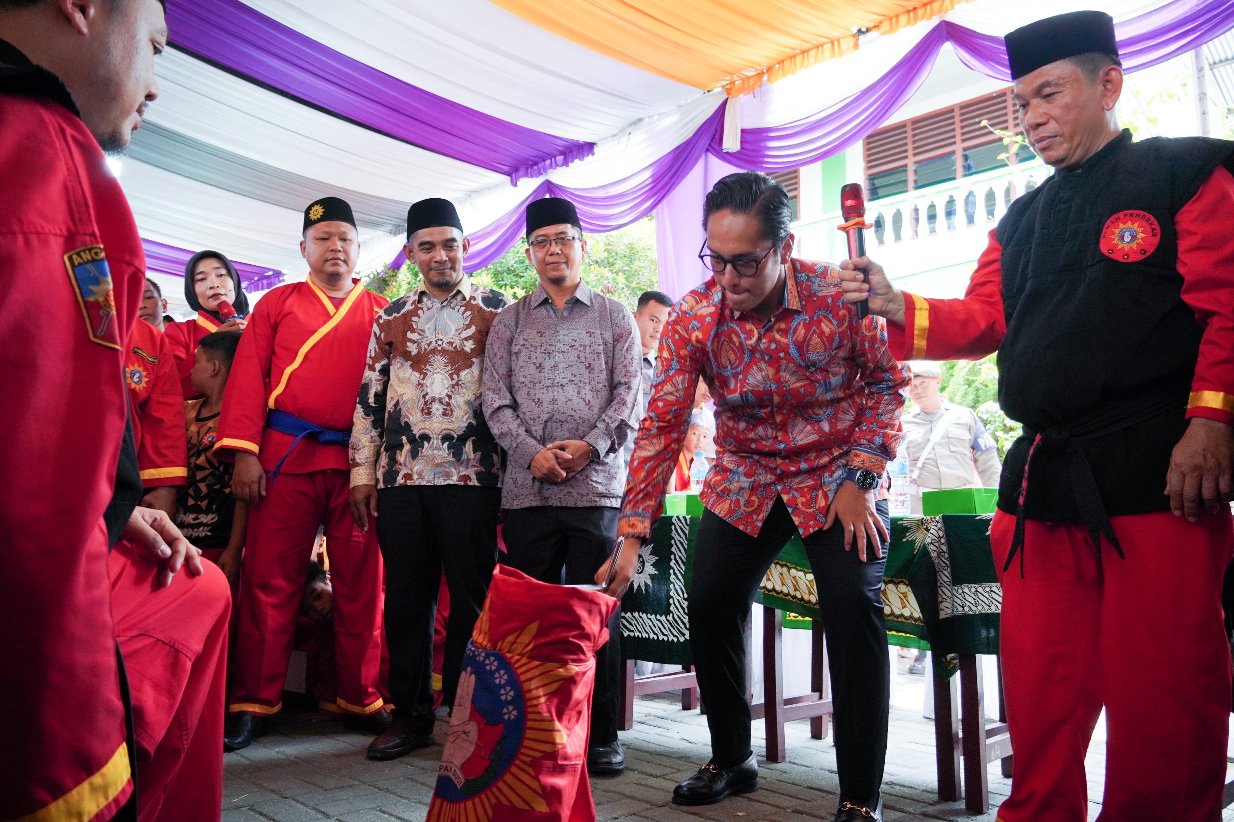 Buka Kejuaraan Tapak Suci ke- IV Kota Medan, Rico Waas Berharap Bisa Cetak Atlet Berprestasi