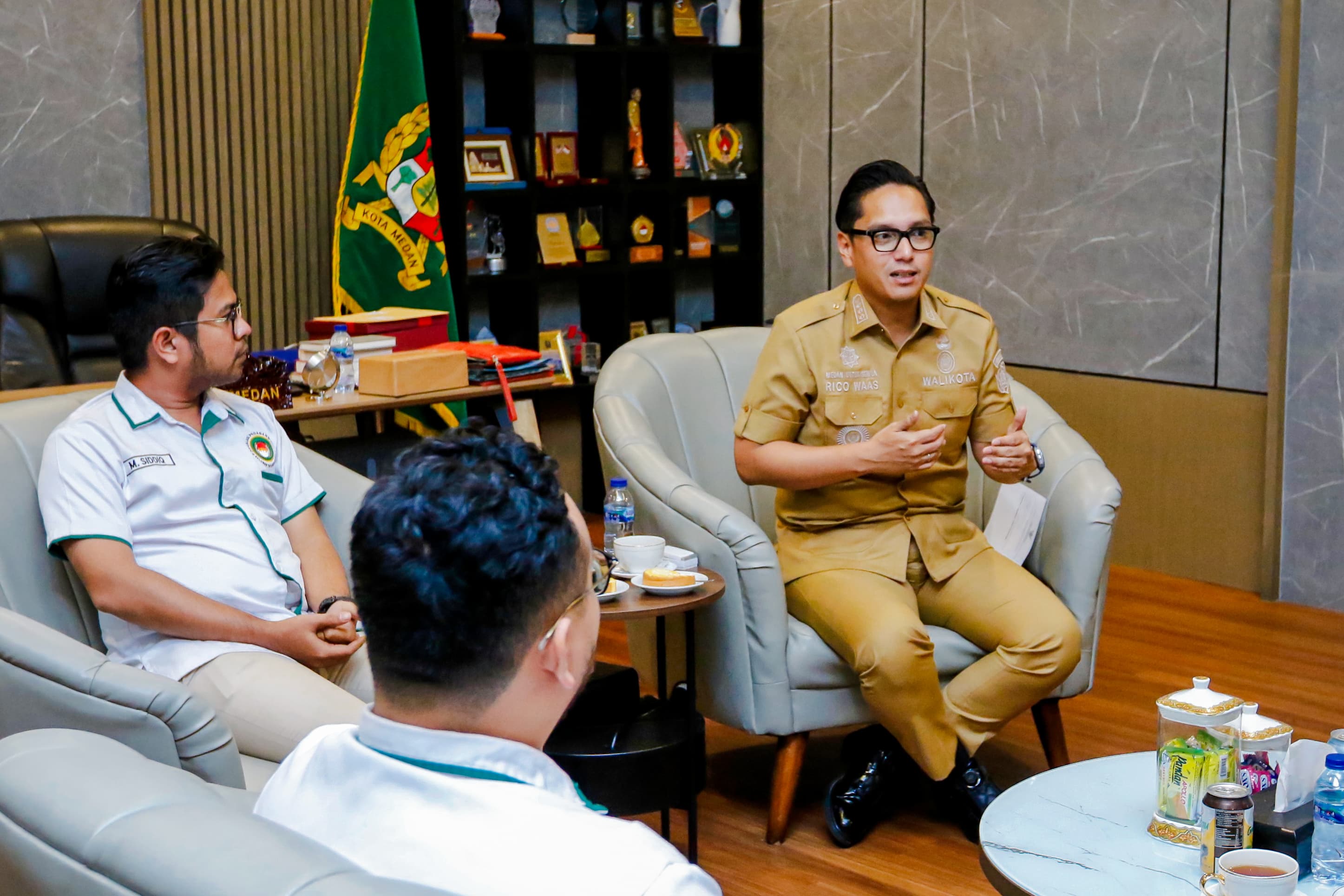 Rico Waas dan APPSI Kota Medan Bahas Perkembangan Pasar Tradisional
