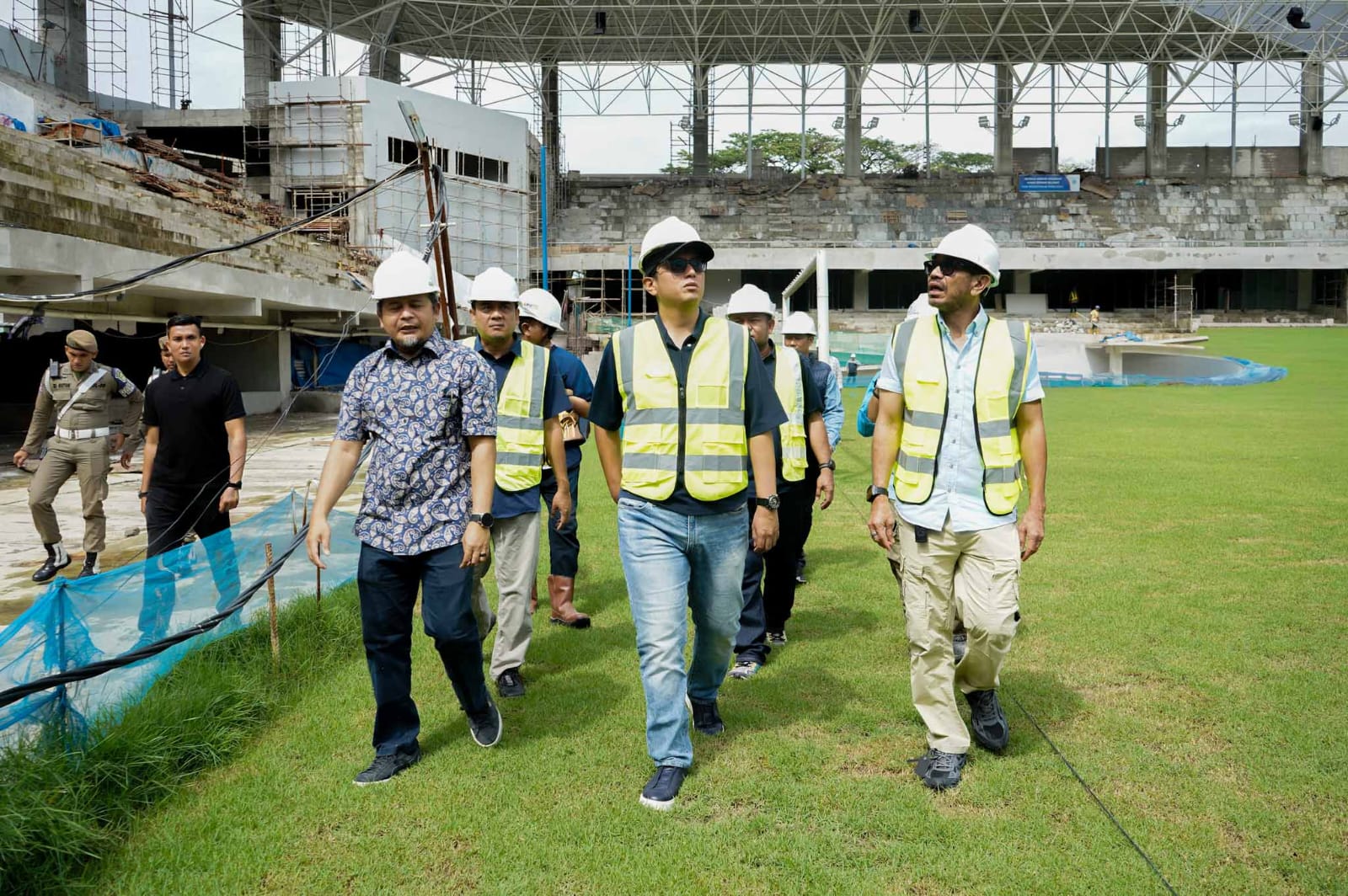 Rico Waas Dorong Percepatan Penyelesaian Revitalisasi Stadion Teladan