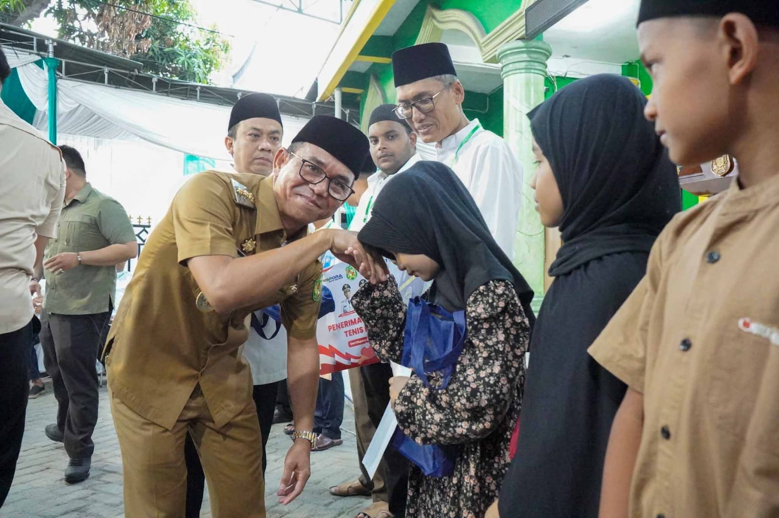 Safari Ramadan di Masjid Al Ikhlas, Wakil Wali Kota Ajak Masyarakat Hidupkan Kembali Tradisi Mengaji