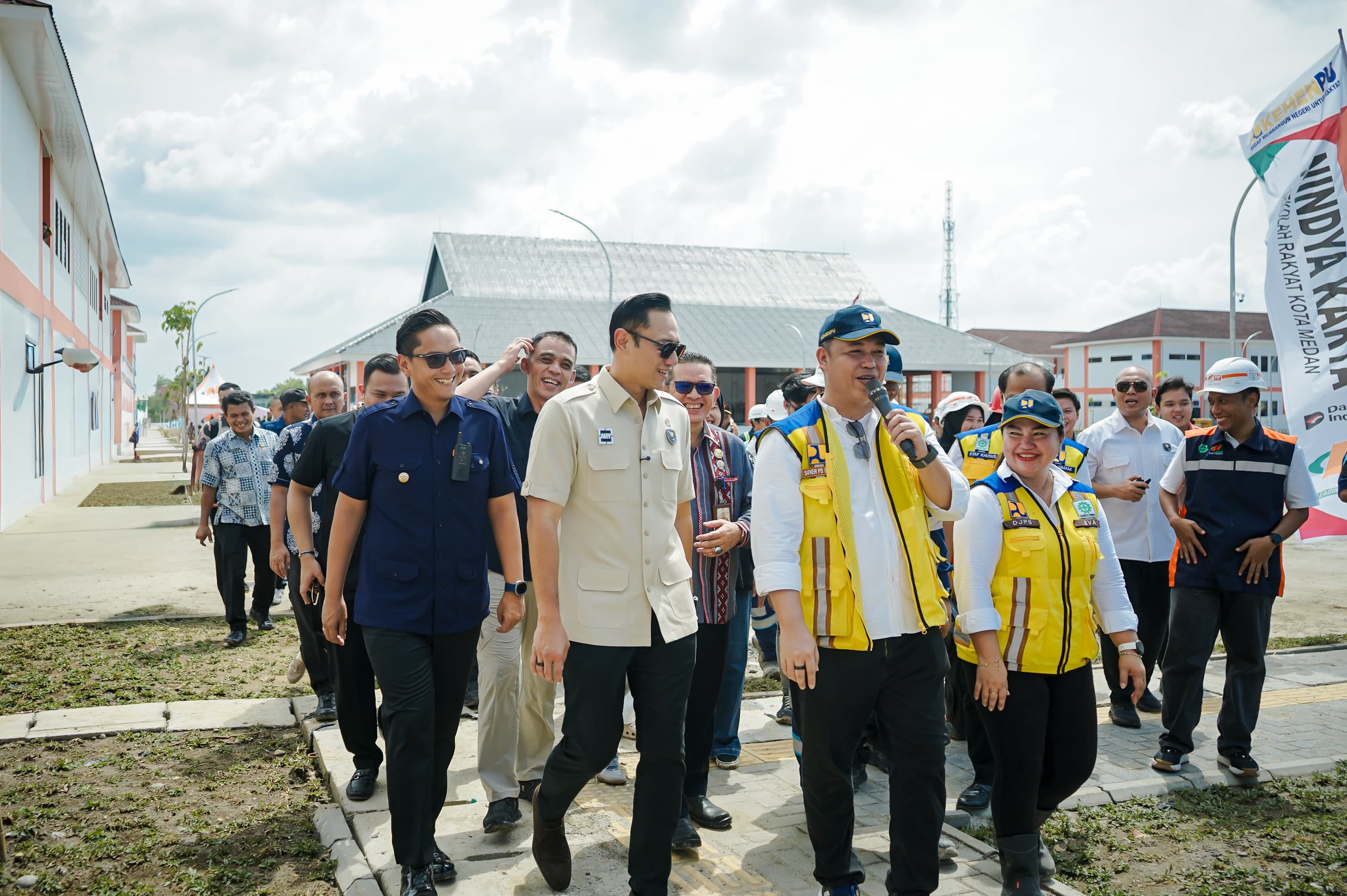 Tinjau Sekolah Rakyat di Tanjung Selamat, AHY Apresiasi Pemko Medan dan Tekankan Peran Pendidikan Putus Rantai Kemiskinan