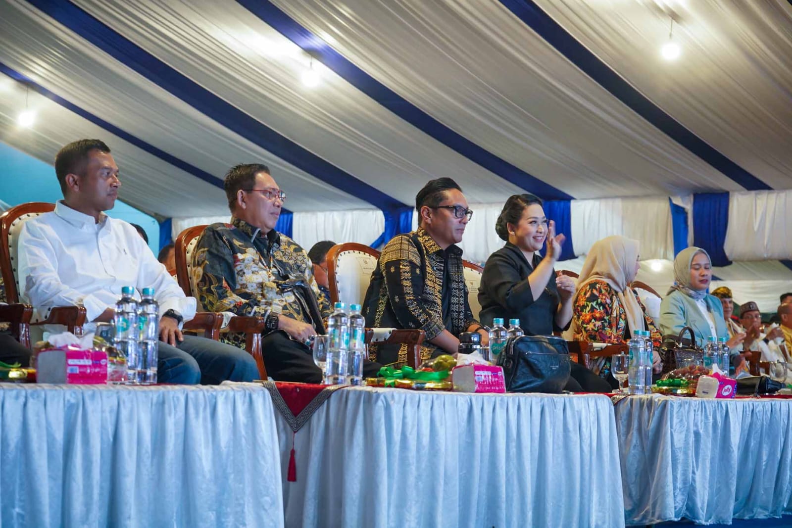 Ribuan Warga Padati Pesona Colorful Medan, Pecahkan Rekor Dunia Permainan Kulcapi