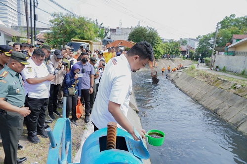 Pemko Medan Butuh Dukungan Masyarakat Atasi Sampah, Bobby Nasution: Sungai Masih Tempat Pembuangan Sampah