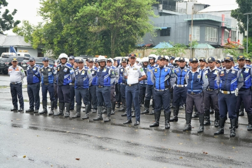 Apel Gelar Pasukan Dishub Medan Ditutup Dengan Kemeriahan Goyang Bersama