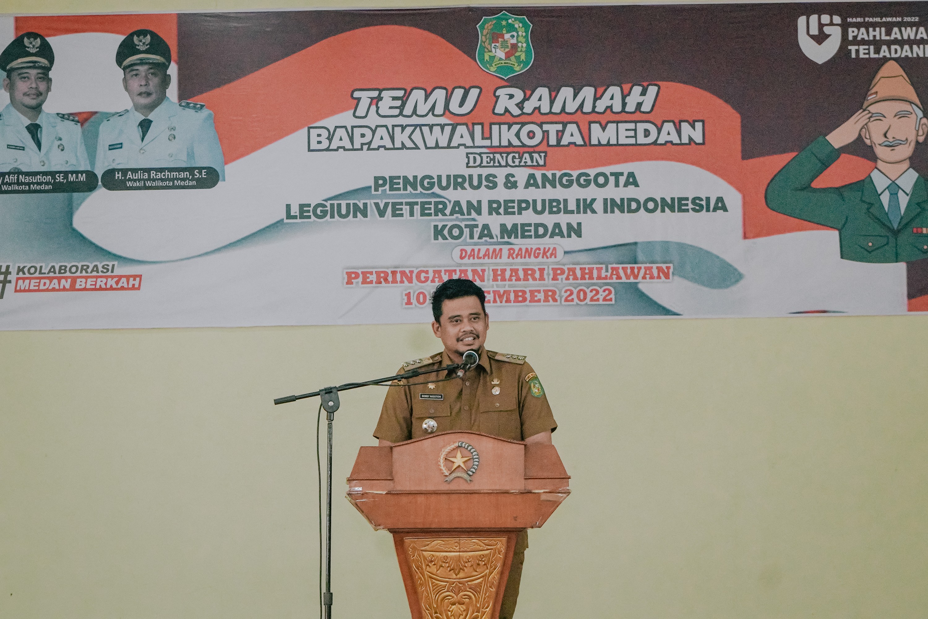 Wali Kota Medan, Bobby Nasution Menggelar Silaturahmi Dengan Legiun Veteran Republik Indonesia (LVRI) Kota Medan di Gedung Veteran Jalan Gatot Subroto Medan, Senin (7/11)