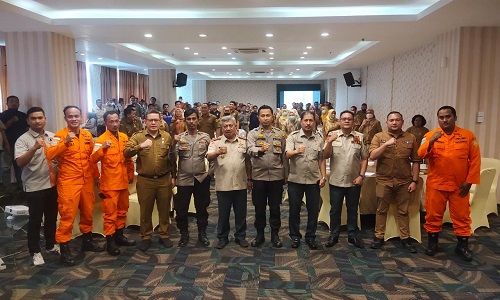 Pemko Medan Melalui Badan Penanggulangan Bencana Daerah (BPBD) Kota Medan Gelar Rapat Koordinasi Teknis Pemantapan Kesiapsiagaan Terhadap Bencana di Royal Suite Condotel, Selasa (29/11).