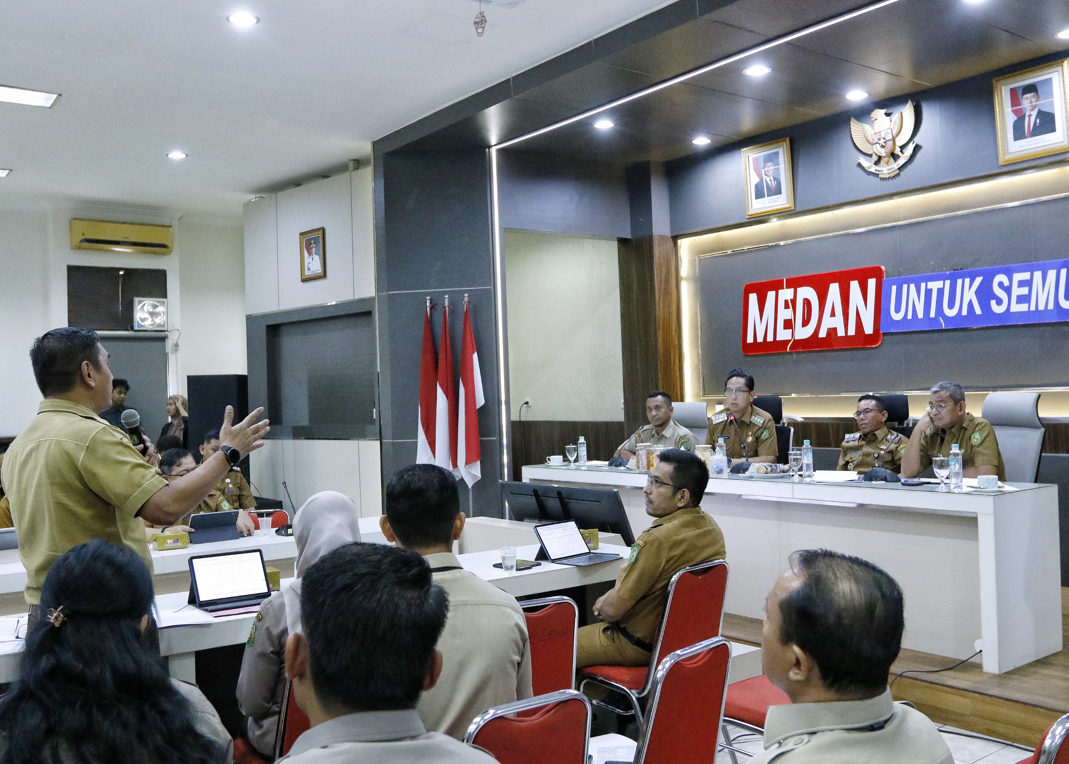 Pimpin Rapat Evaluasi PAD Triwulan 2, Rico Waas: Jangan Lalai, Lihat Potensi yang Bisa Didapat!