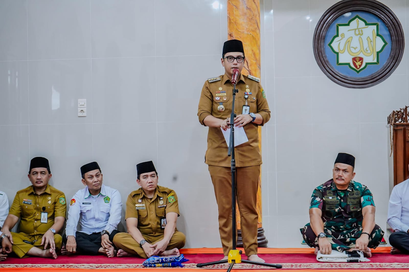 Rico Waas Tegaskan Komitmen Pemko Berdayakan Masjid sebagai Pusat Keagamaan dan Sosial