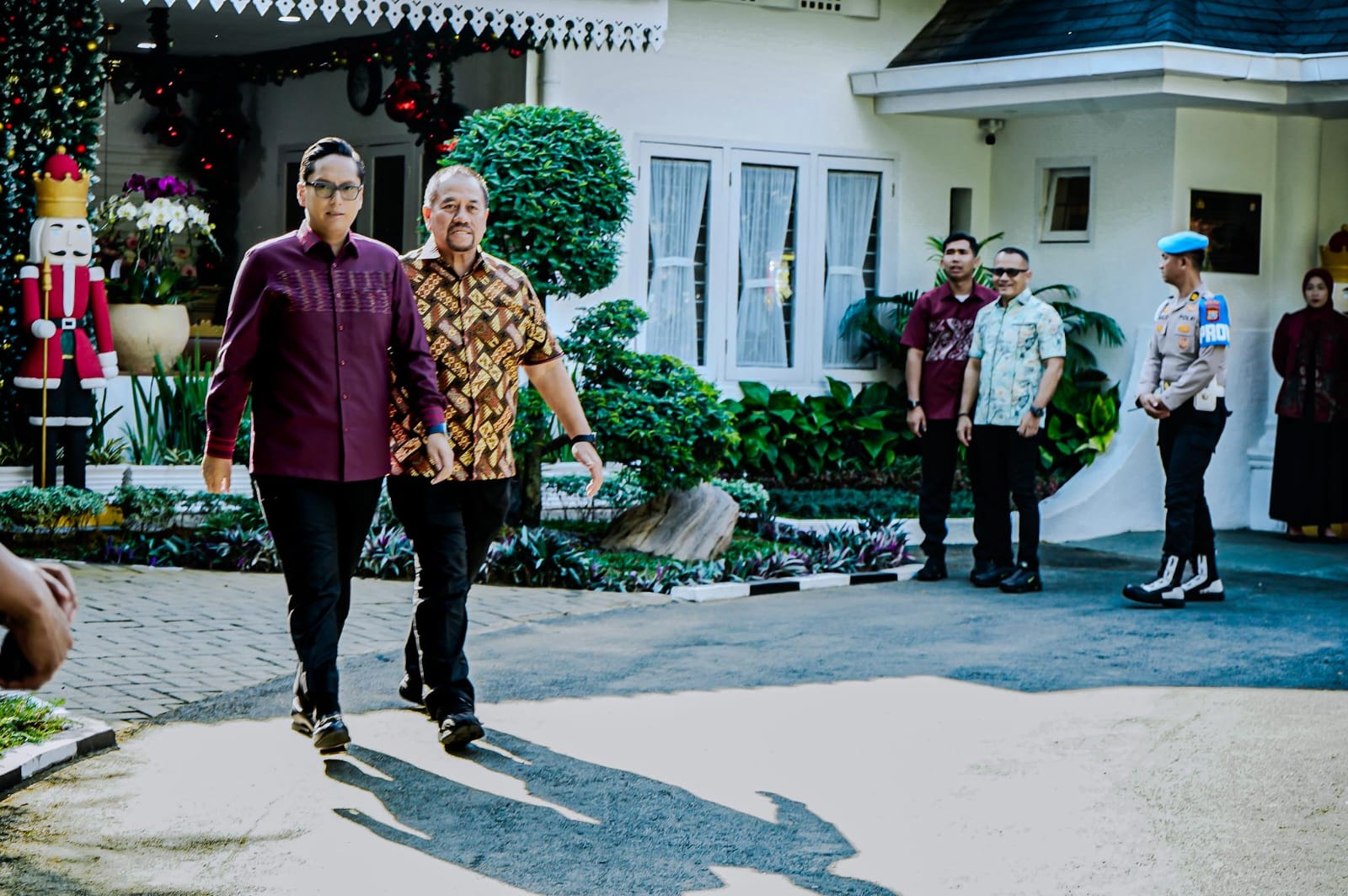 Pererat Kebersamaan di Natal 2025, Wali Kota Medan Hadiri Open House Kapolda Sumut