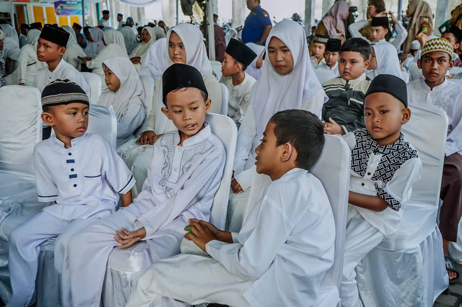 Safari Ramadan di Masjid Nurul Huda, Pemko Medan Salurkan Bantuan dan Santuni Anak Yatim