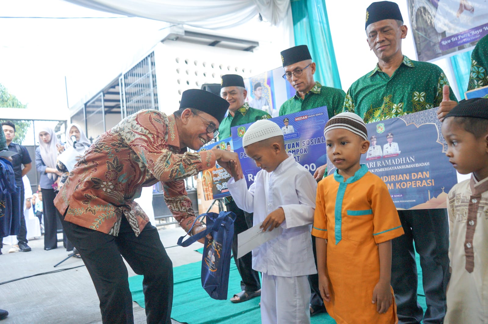 Safari Ramadan di Masjid Taqwa Medan Denai, Wakil Wali Kota Medan : Kemegahan Fisik Masjid Tidak Akan Berarti Tanpa Kemakmurannya