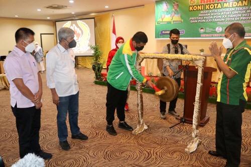 Wali Kota Buka Rapat Anggota KONI Medan