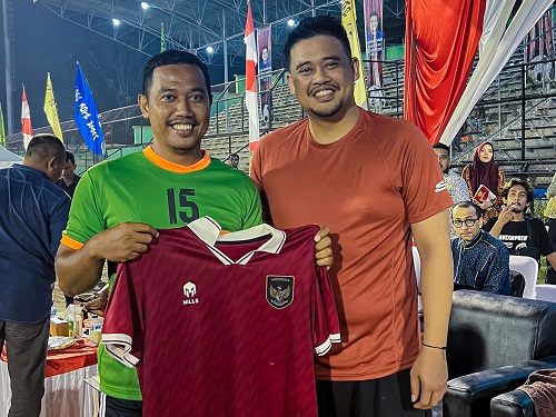 Kepling Suka Maju Beranikan Diri Minta Jersey Bobby Nasution