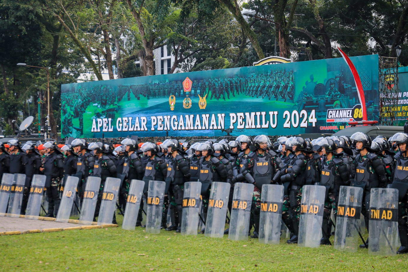 Pemko Medan Ikuti Apel Pasukan Pengamanan Pemilu 2024 yang digelar Kodam I/BB