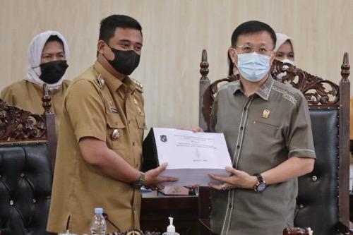 Wali Kota Medan Sampaikan Nota Pengantar Pertanggungjawaban Pelaksanaan APBD 2020