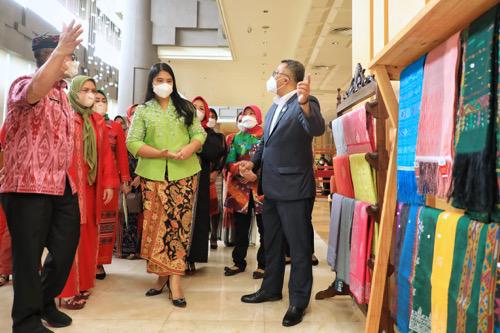 Ketua Dekranasda Kota Medan Berharap UMKM Kota Medan dapat Berkembang dan Naik Kelas