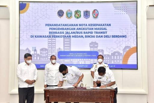 Apresiasi Program Pengembangan Angkutan Massal Kemenhub, Bobby Nasution: Atasi Kemacetan Medan