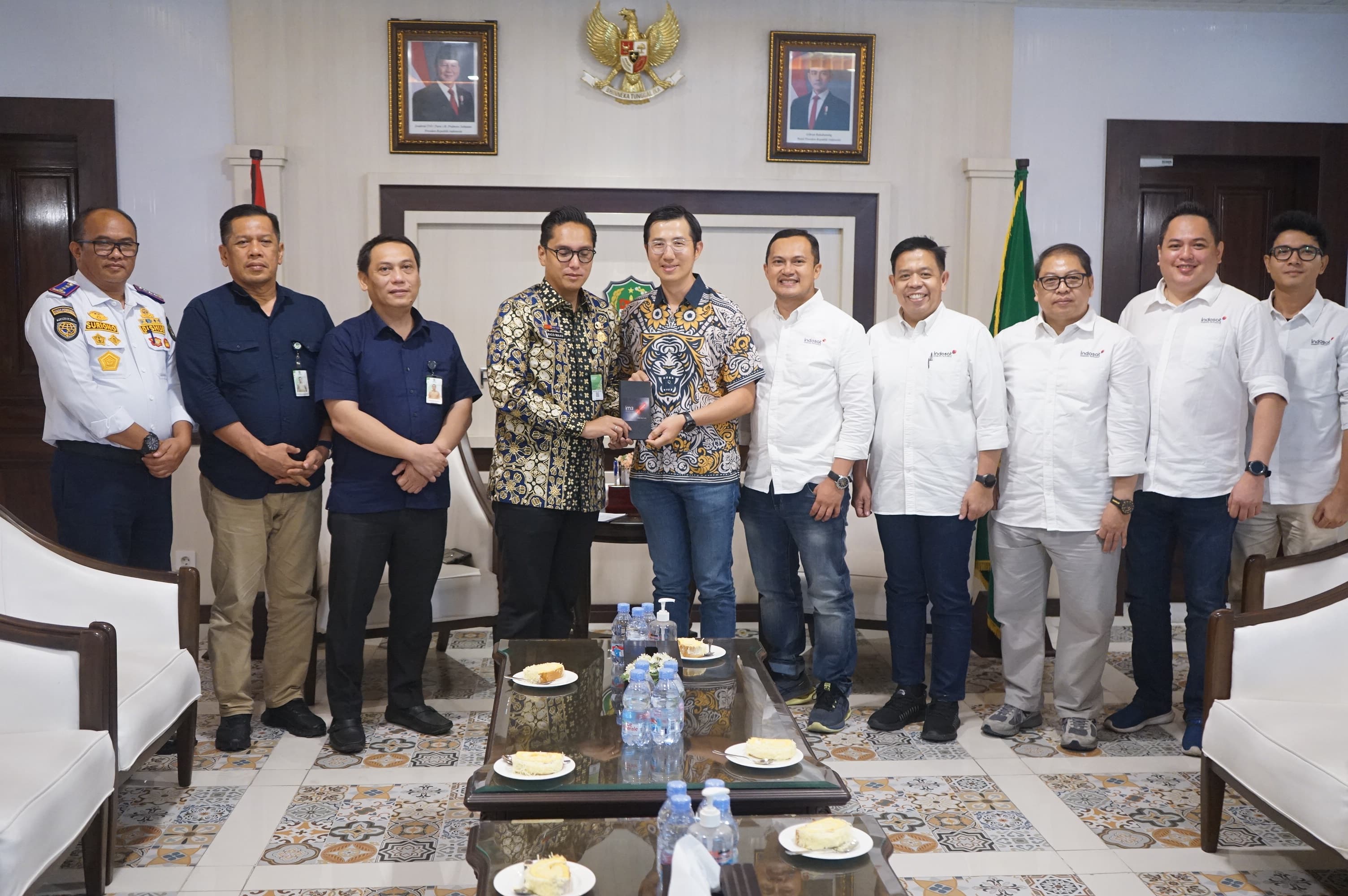 Wali Kota Medan Sambut Baik Tawaran Indosat Pasang WiFi Gratis di Bus Listrik Medan, Ini Rencananya