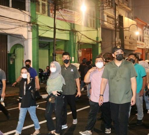 Awasi Penerapan Protokol Kesehatan, Wali Kota Medan Tinjau Kesawan City Walk