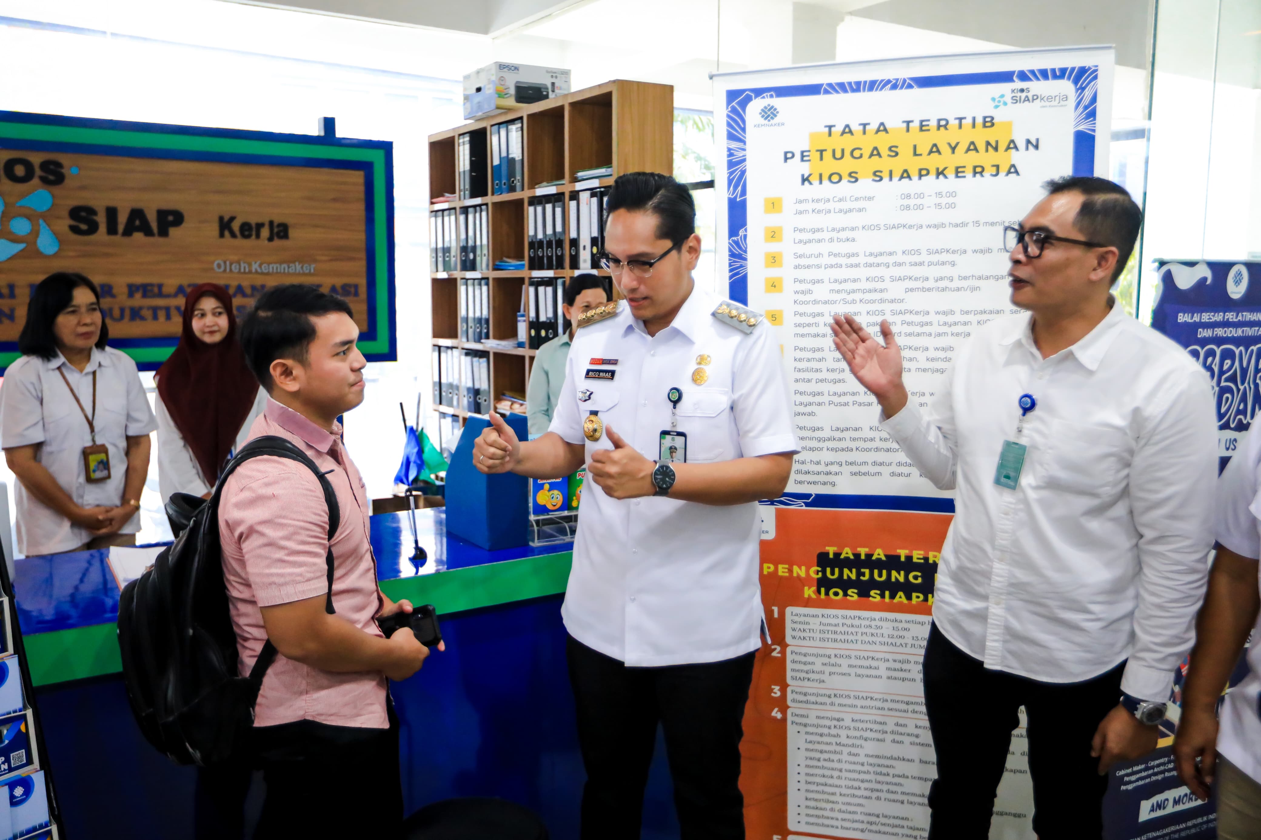 Buka Pelatihan Berbasis Kompetensi, Rico Waas: Sarana untuk Menambah Skill Bagi Pencari Kerja dan Reduksi Pengangguran