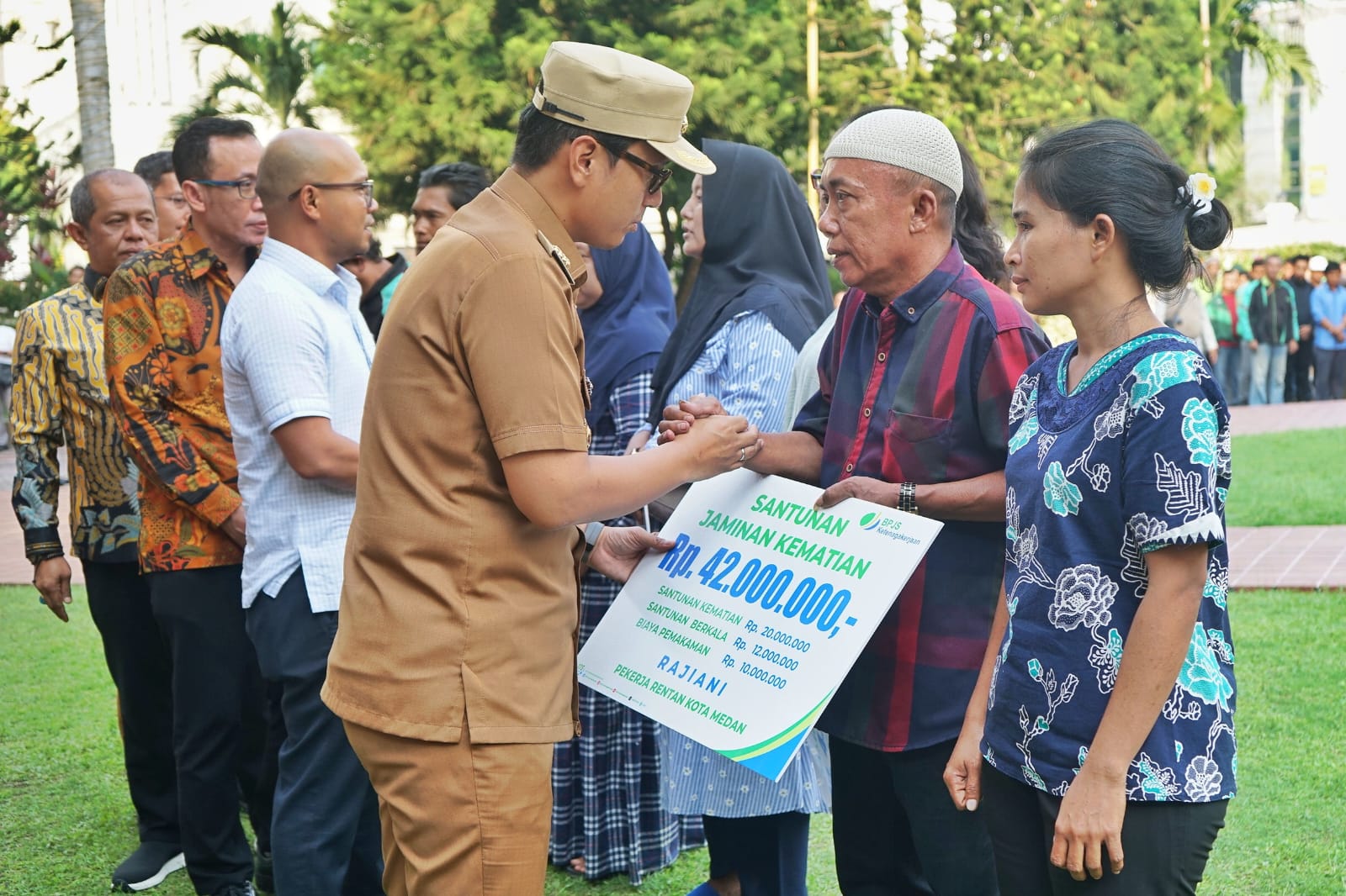 Peduli Nasib Ojol, Rico Waas Beri Perlindungan BPJS Ketenagakerjaan kepada 17 Ribu Lebih Pekerja Rentan